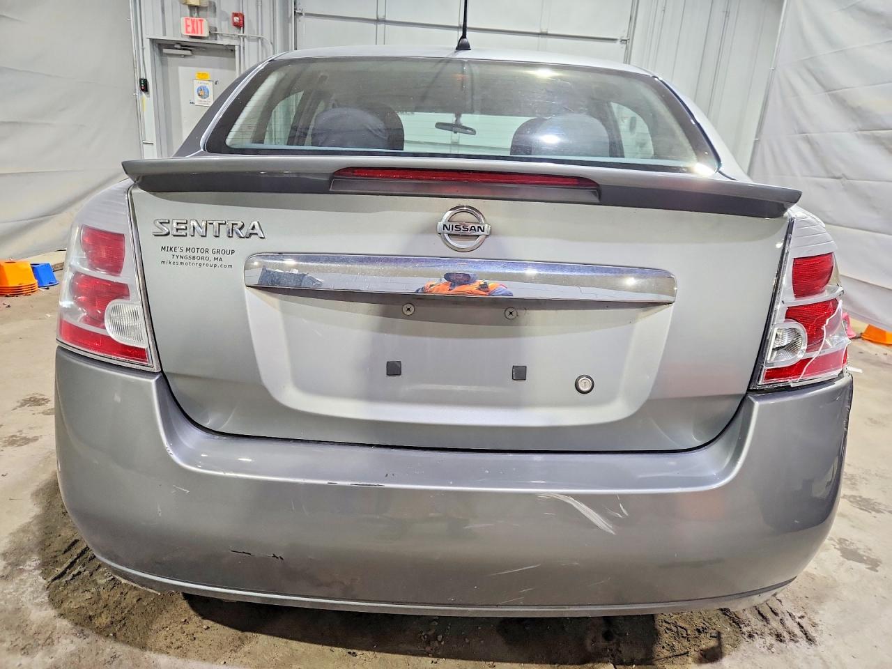 2012 NISSAN SENTRA 2.0 photo 11