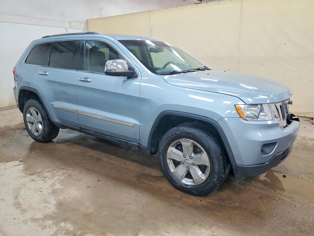 2012 JEEP GRAND CHEROKEE LAREDO photo 10