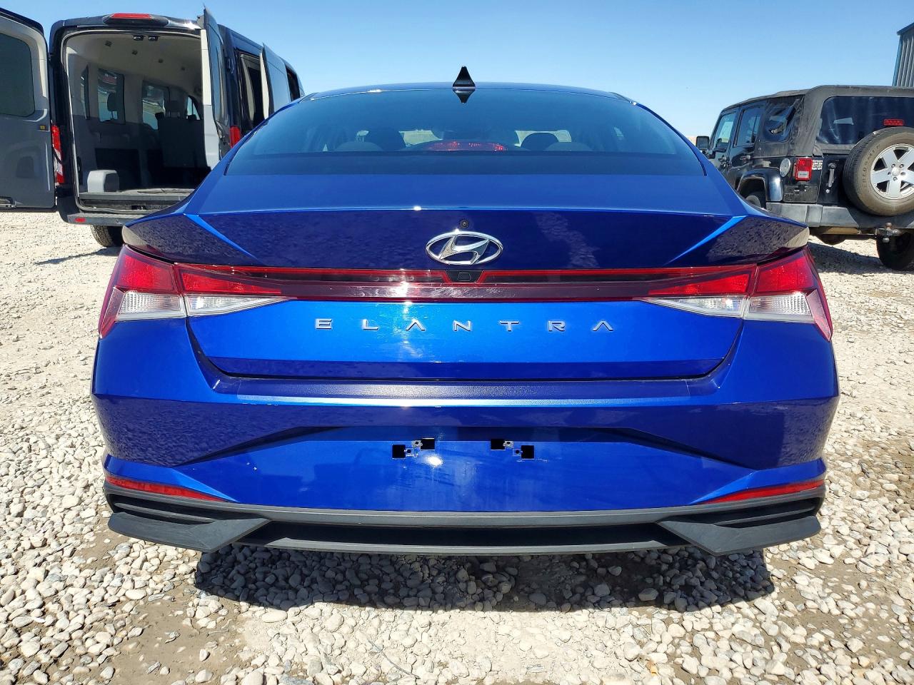 2021 HYUNDAI ELANTRA SEL photo 11