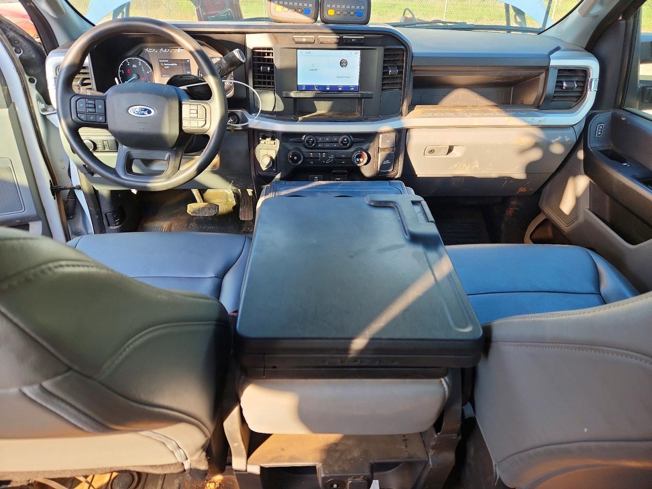 2024 FORD F550 SUPER DUTY UTILITY / SERVICE TRUCK photo 15