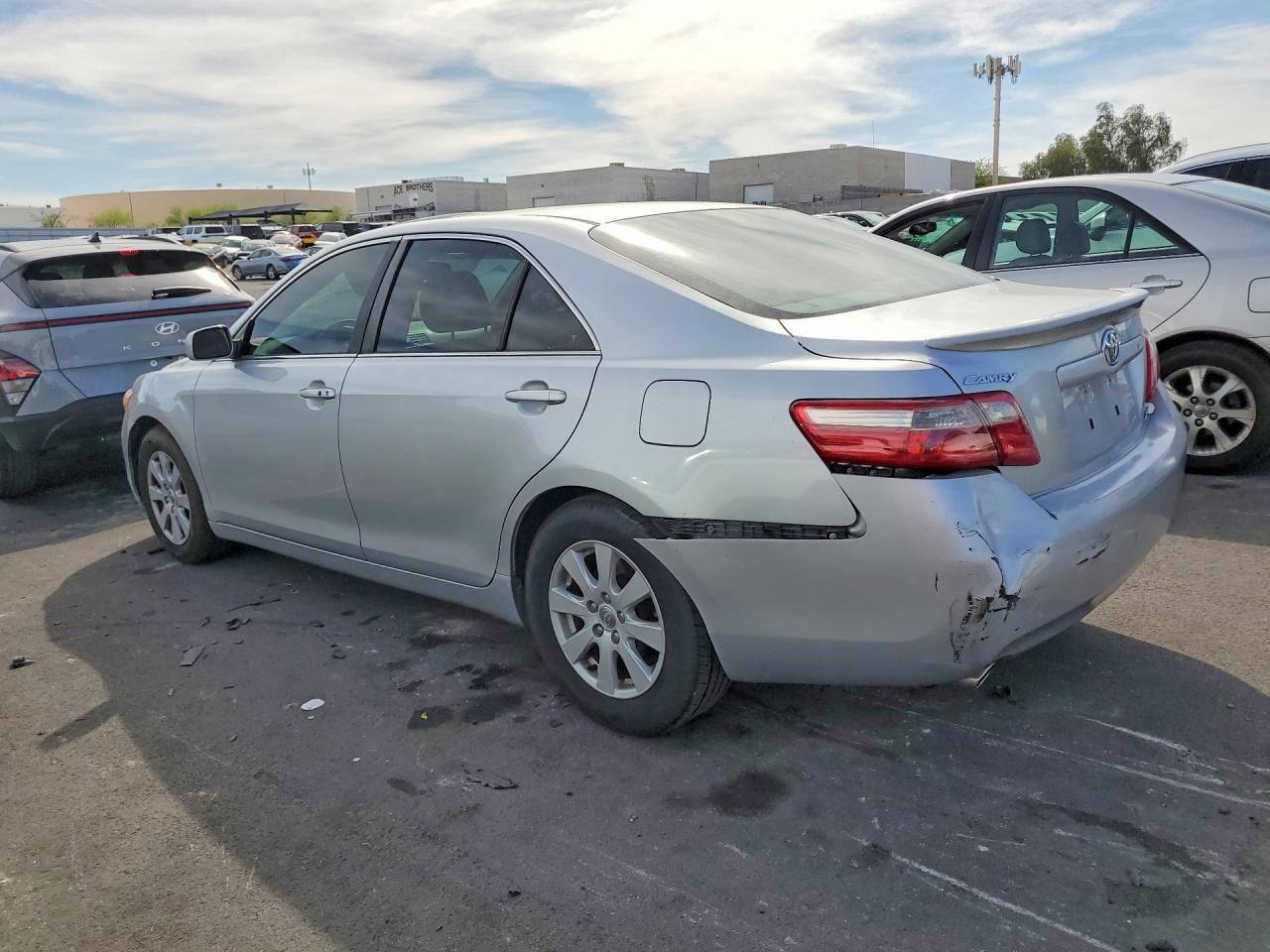 2007 TOYOTA CAMRY XLE V6 photo 2