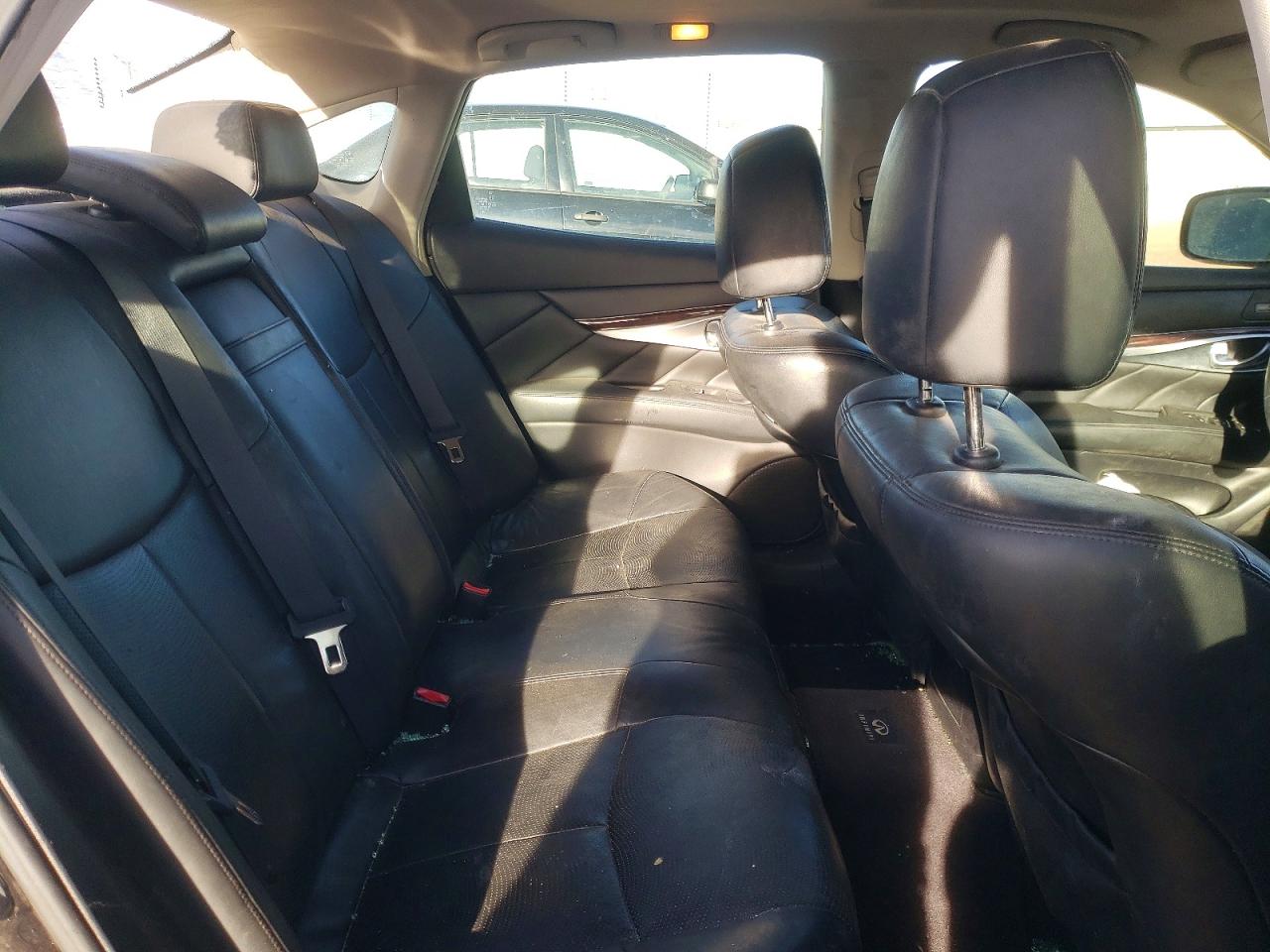 2012 INFINITI M37 X photo 10