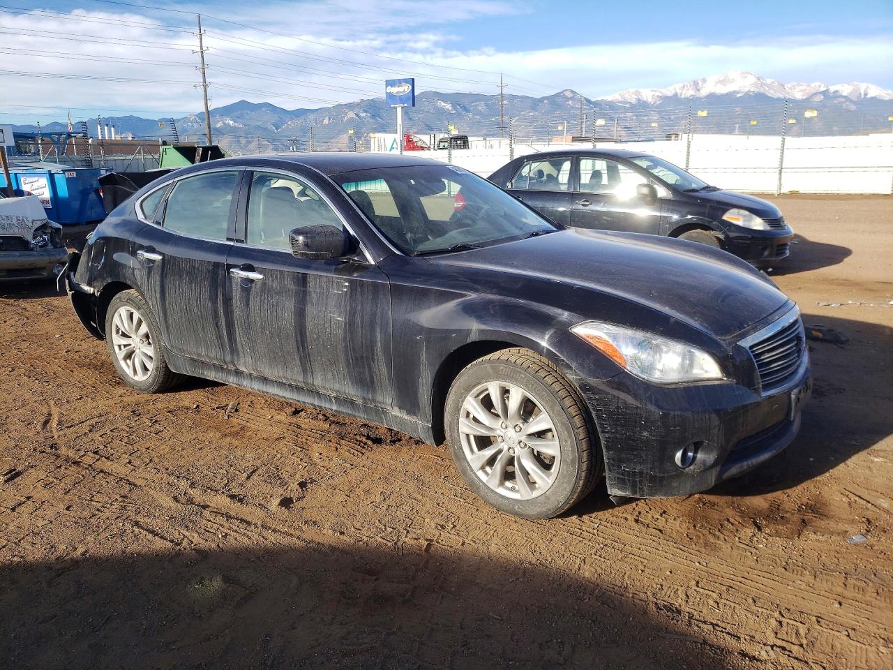 2012 INFINITI M37 X photo 4
