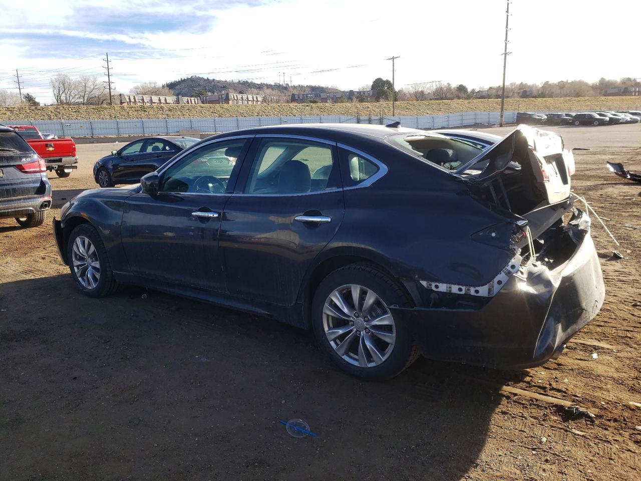 2012 INFINITI M37 X photo 2
