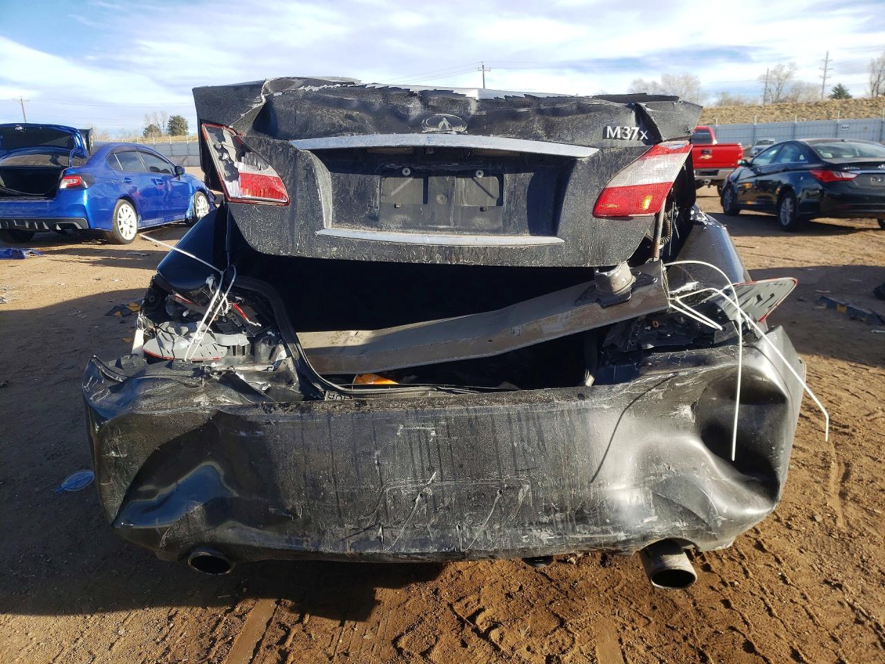 2012 INFINITI M37 X photo 6