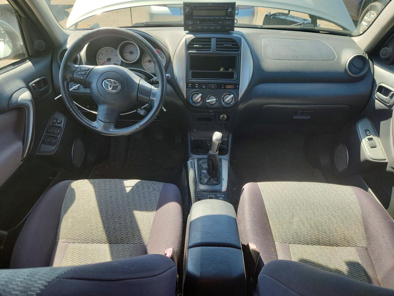 2004 TOYOTA RAV4 BASE photo 15