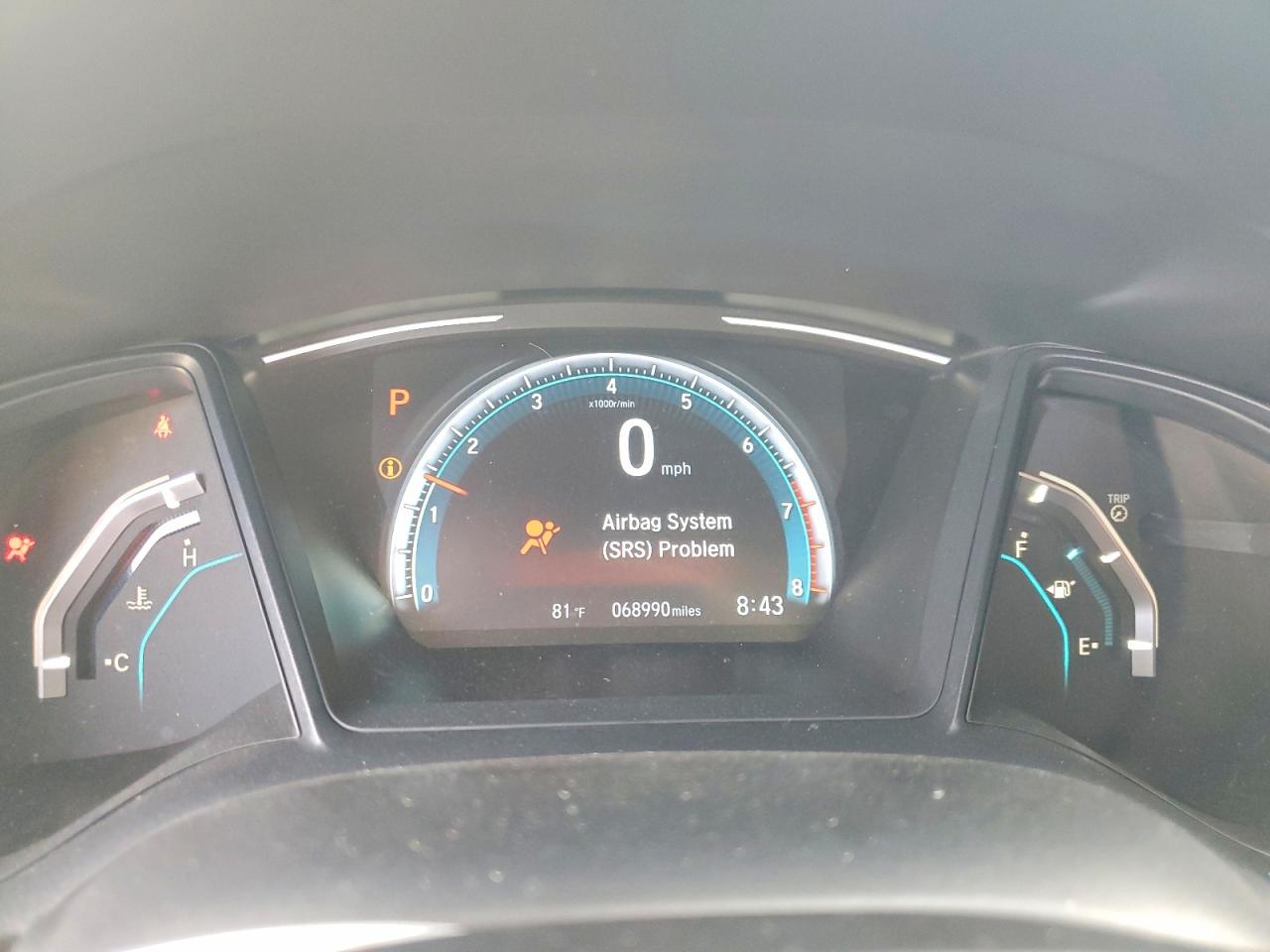 2020 HONDA CIVIC LX photo 17