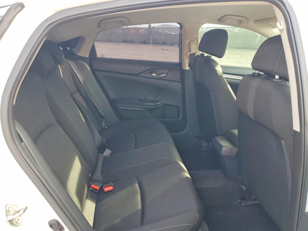 2020 HONDA CIVIC LX photo 19