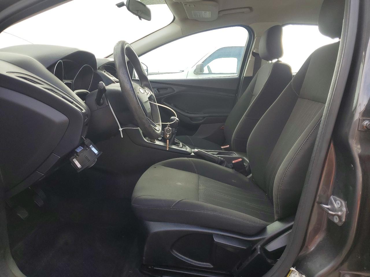 2018 FORD FOCUS S photo 13