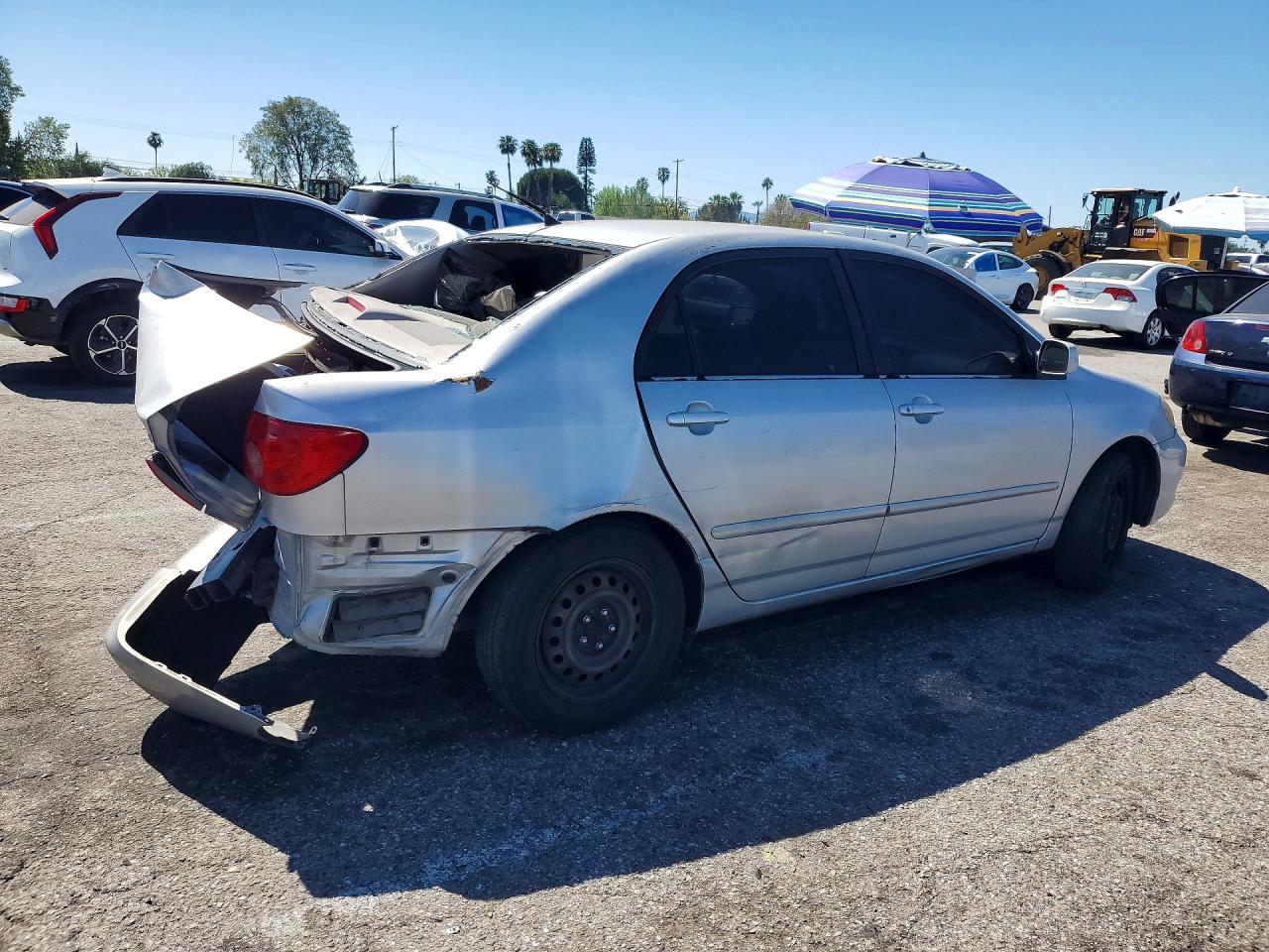 2005 TOYOTA COROLLA LE photo 5