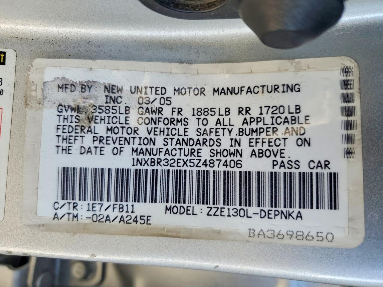 2005 TOYOTA COROLLA LE photo 23