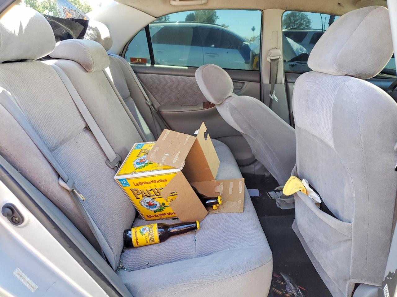 2005 TOYOTA COROLLA LE photo 19