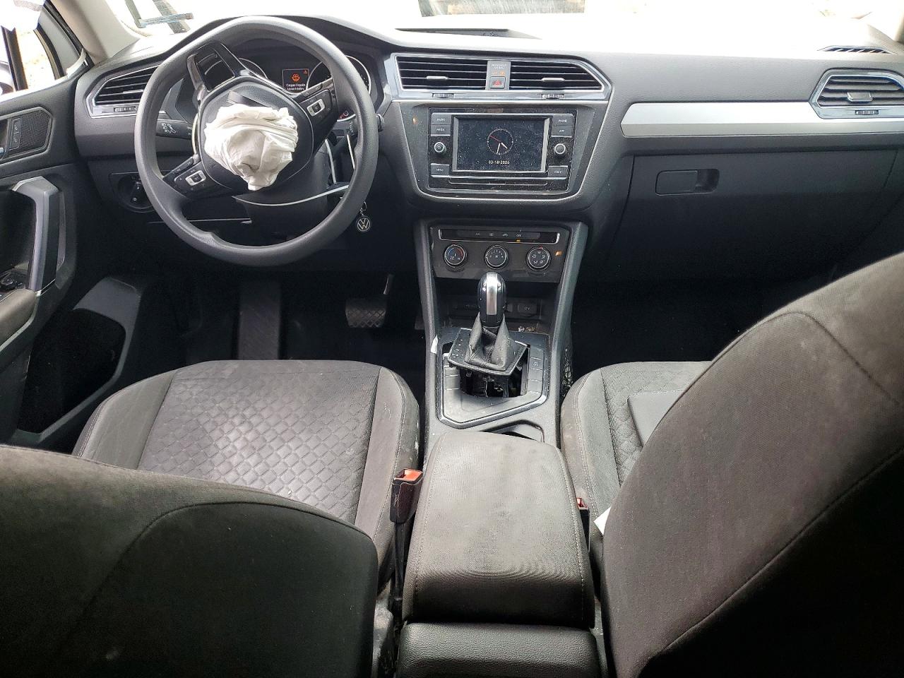 2020 VOLKSWAGEN TIGUAN S photo 15