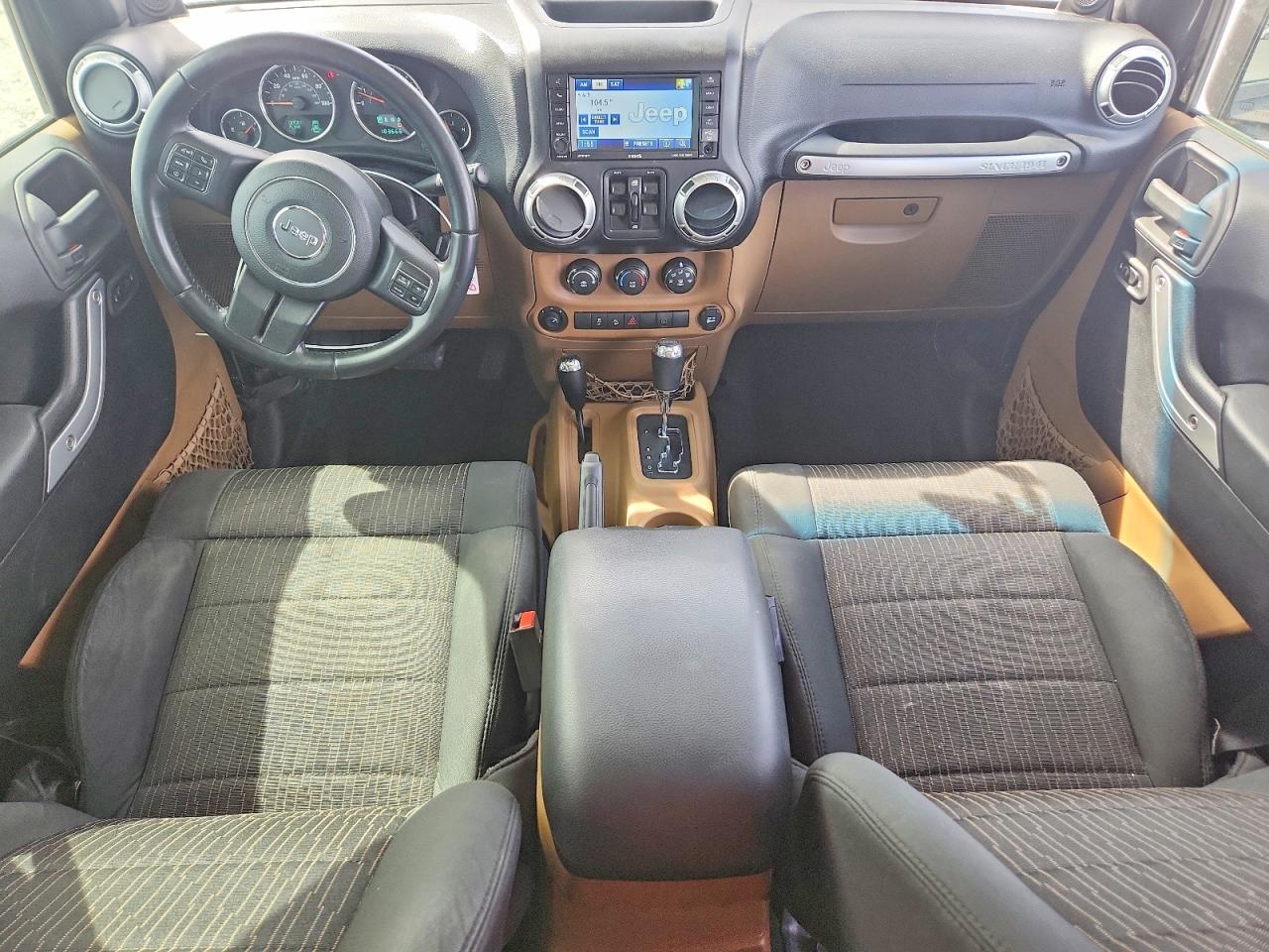 2012 JEEP WRANGLER UNLIMITED SAHARA photo 8