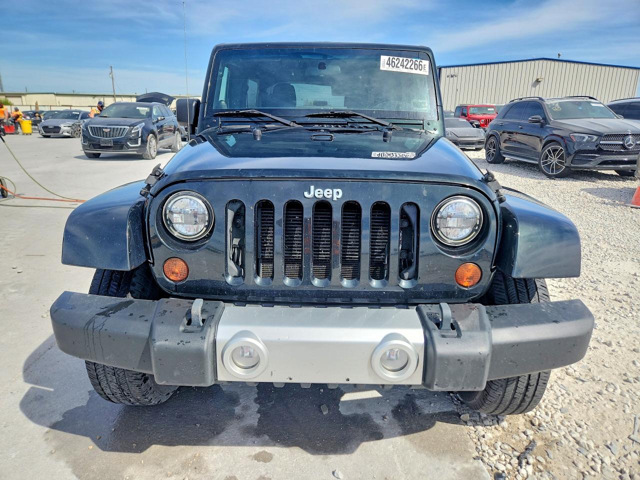 2012 JEEP WRANGLER UNLIMITED SAHARA photo 5