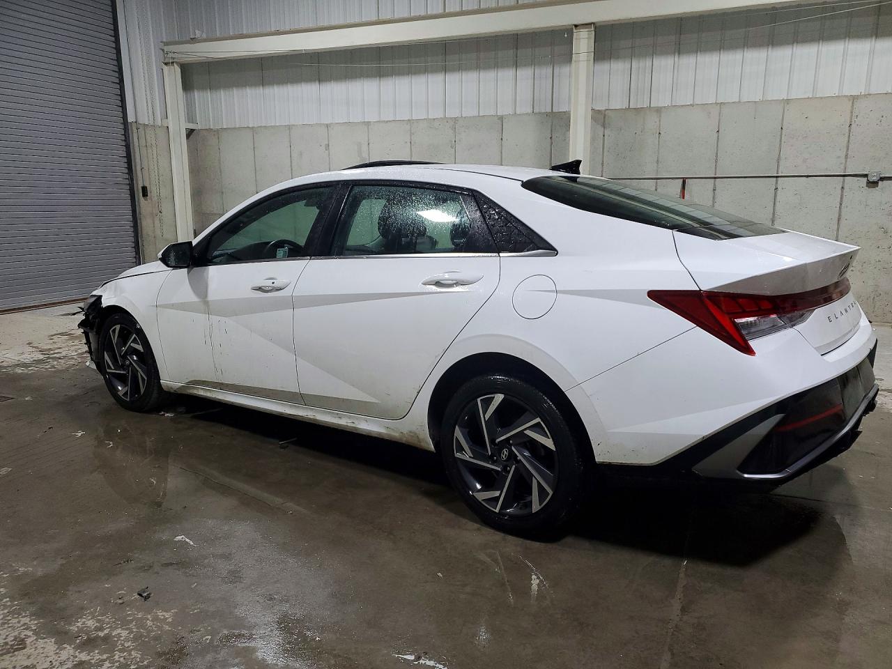 2025 HYUNDAI ELANTRA SEL CONVENIENCE photo 3