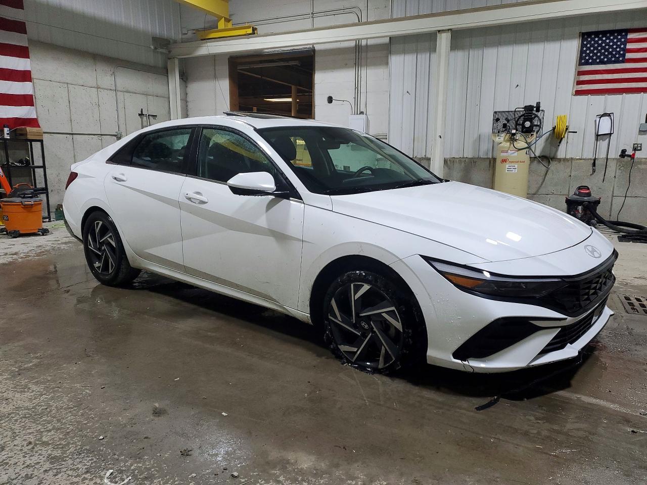 2025 HYUNDAI ELANTRA SEL CONVENIENCE photo 7