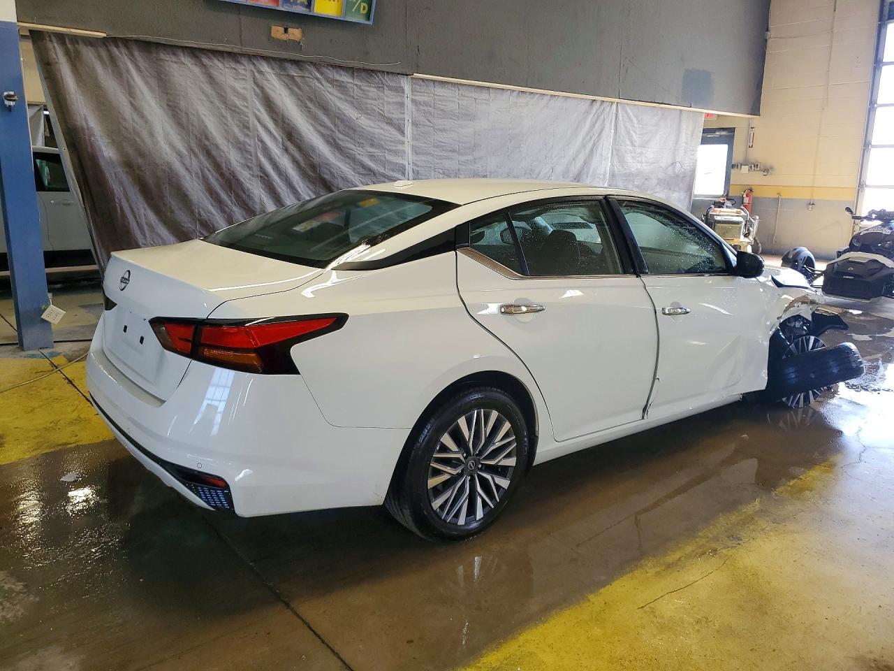 2025 NISSAN ALTIMA 2.5 SV photo 5