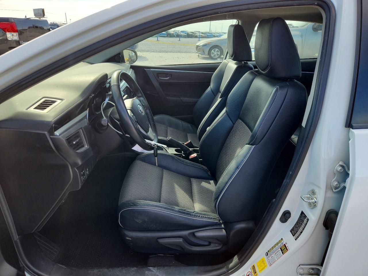 2016 TOYOTA COROLLA S PLUS photo 13