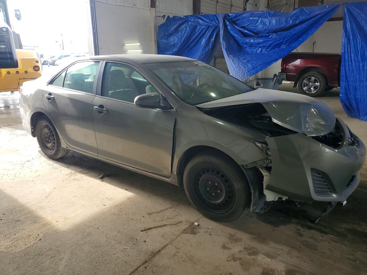 2012 TOYOTA CAMRY LE photo 7