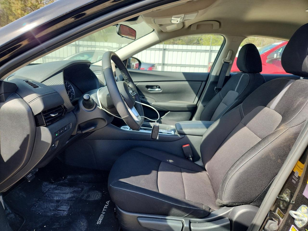 2025 NISSAN SENTRA SV photo 19