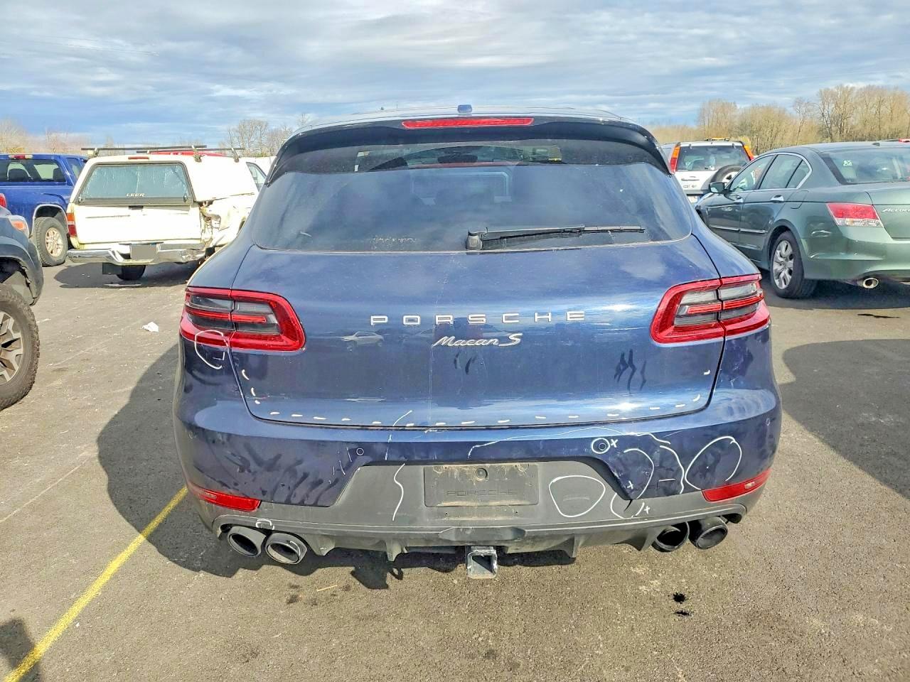 2017 PORSCHE MACAN S photo 11