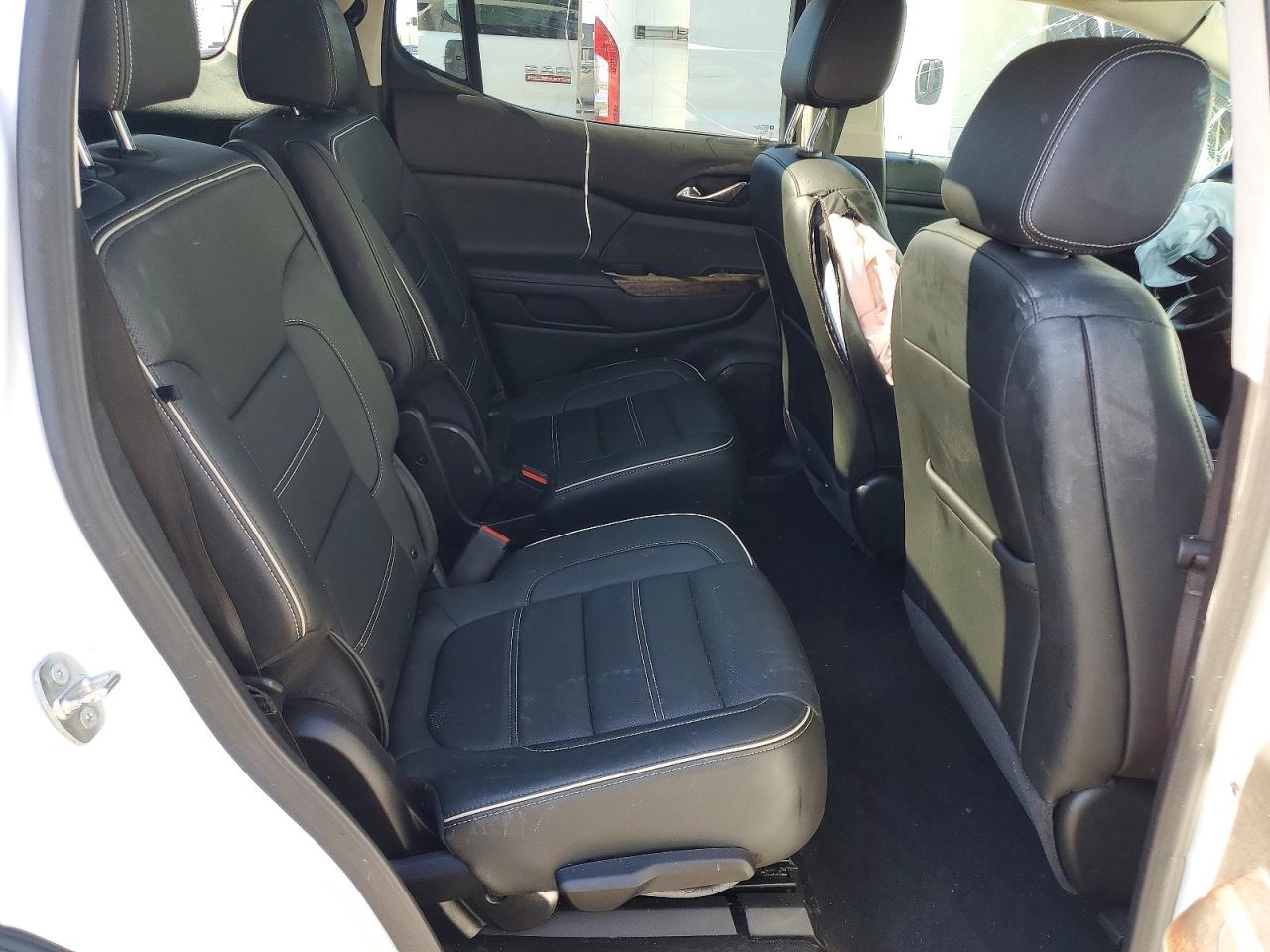 2023 GMC ACADIA DENALI photo 31