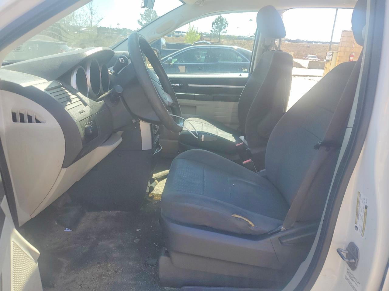 2010 DODGE GRAND CARAVAN SE photo 7