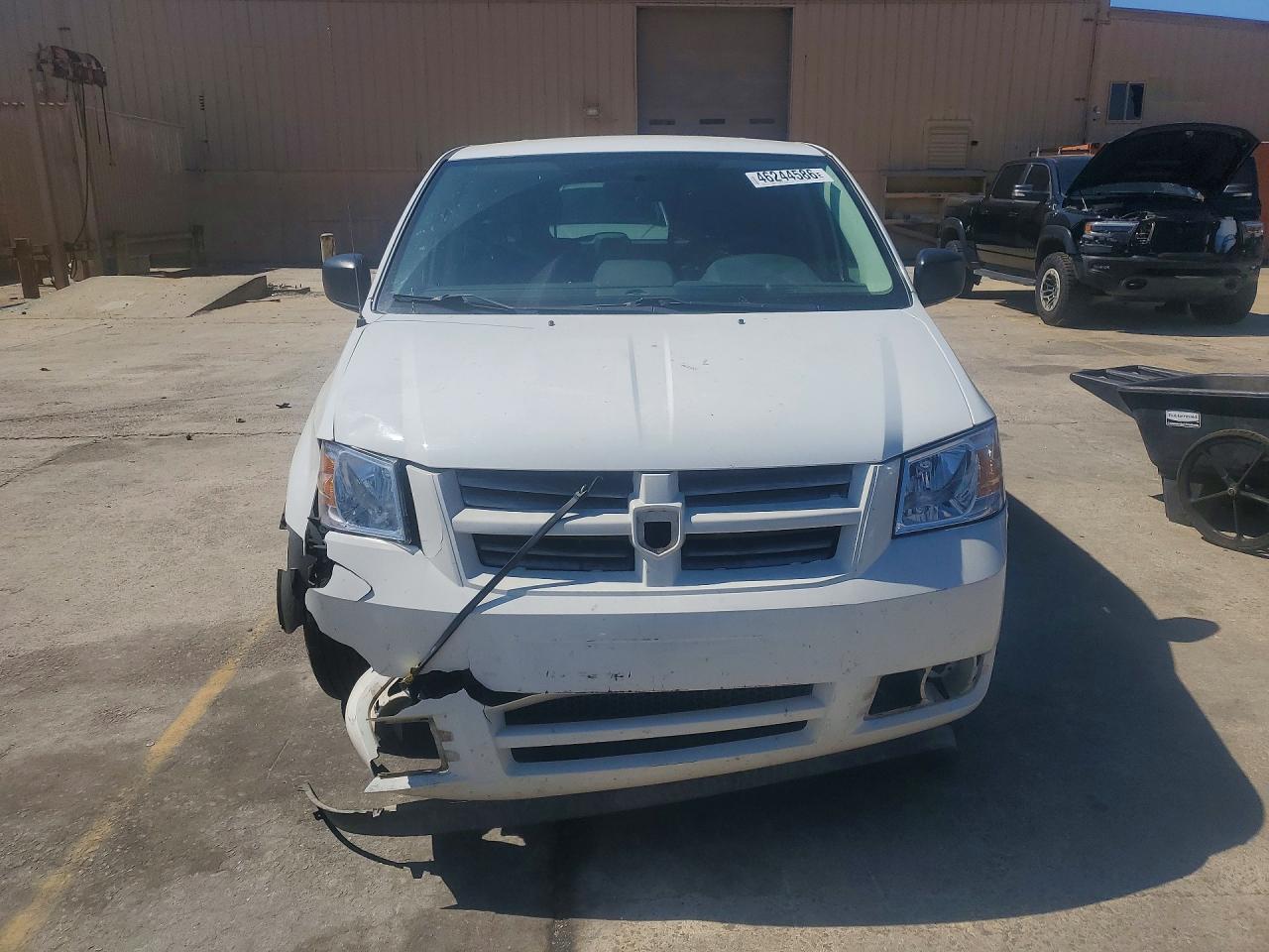 2010 DODGE GRAND CARAVAN SE photo 5