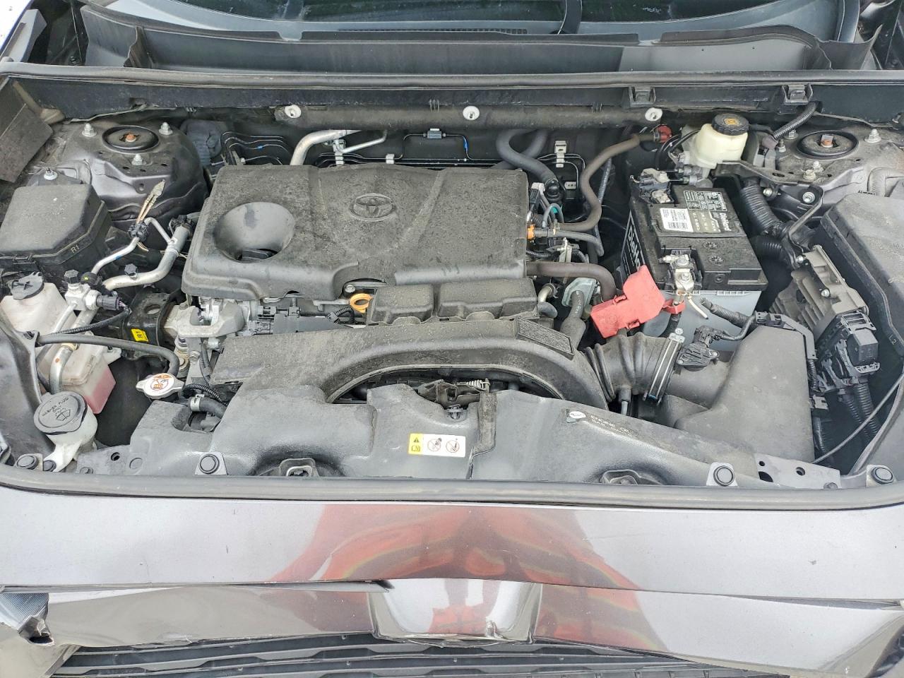 2021 TOYOTA RAV4 XLE photo 21