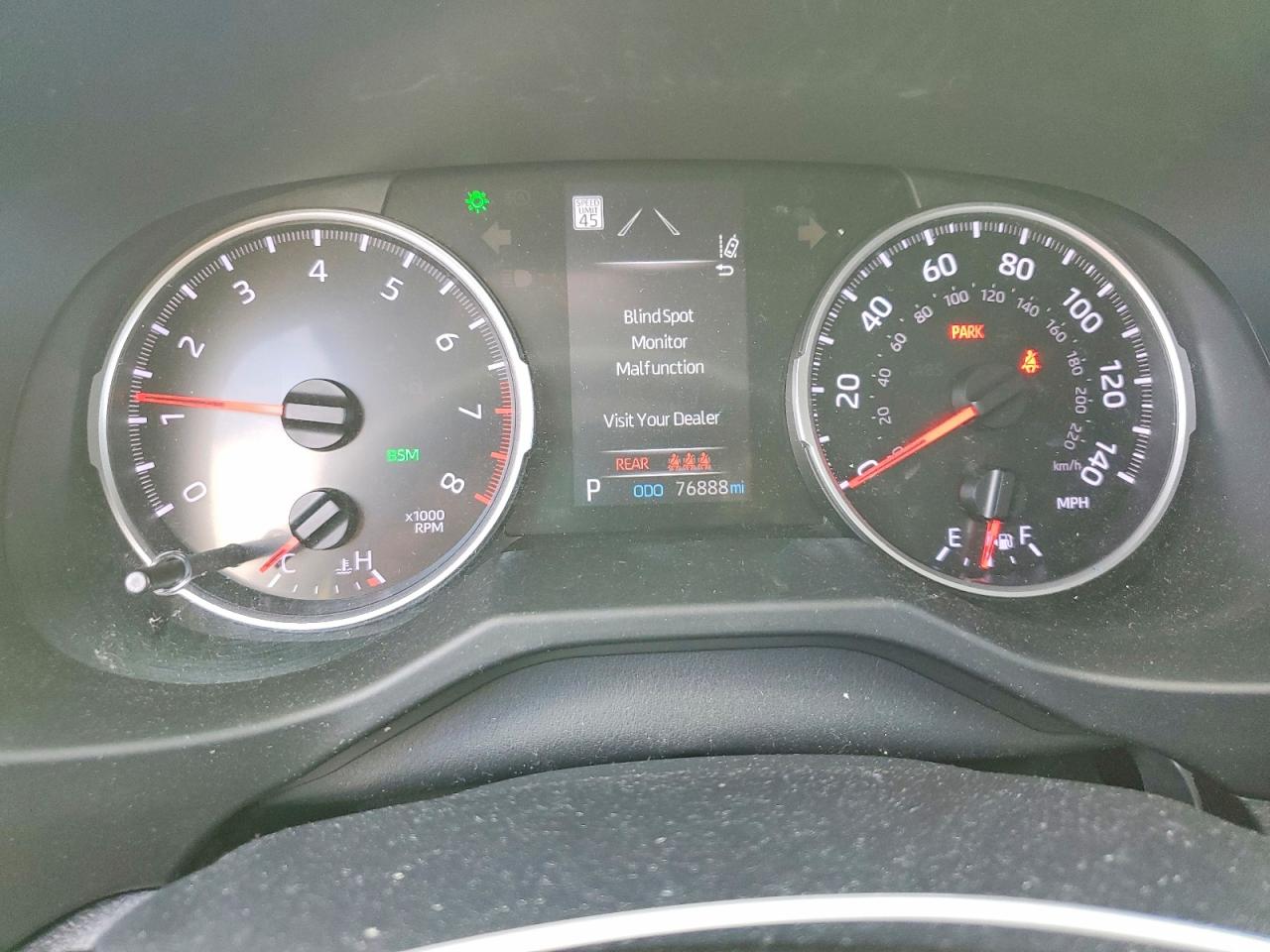 2021 TOYOTA RAV4 XLE photo 18