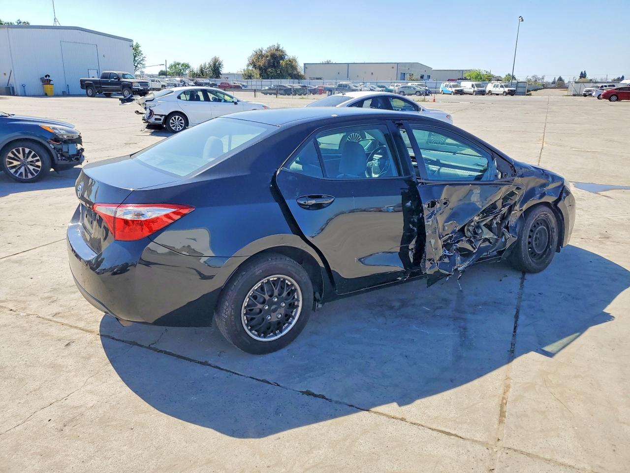 2016 TOYOTA COROLLA L photo 5