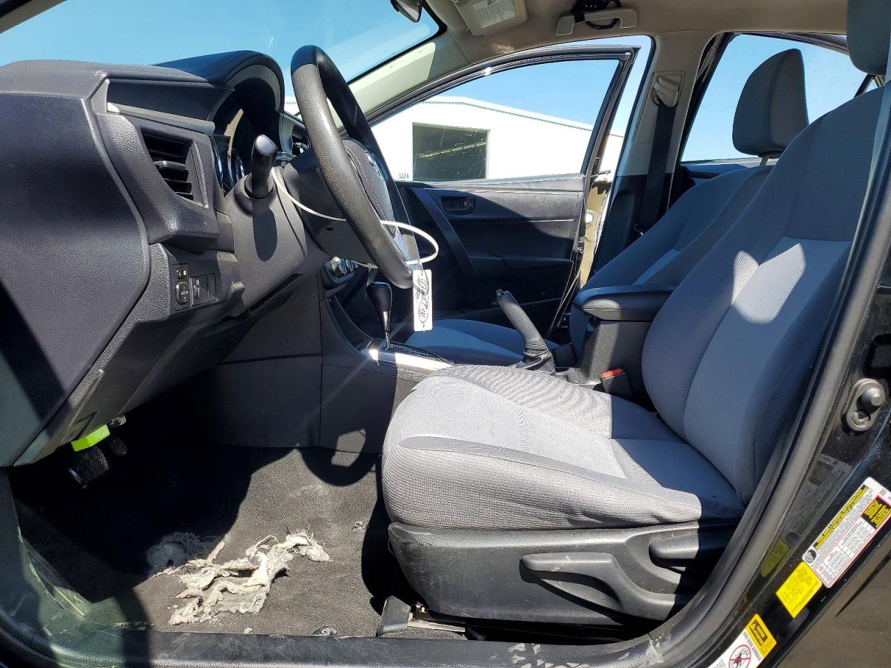 2016 TOYOTA COROLLA L photo 13