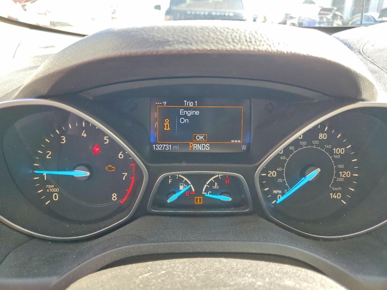 2017 FORD ESCAPE SE photo 25