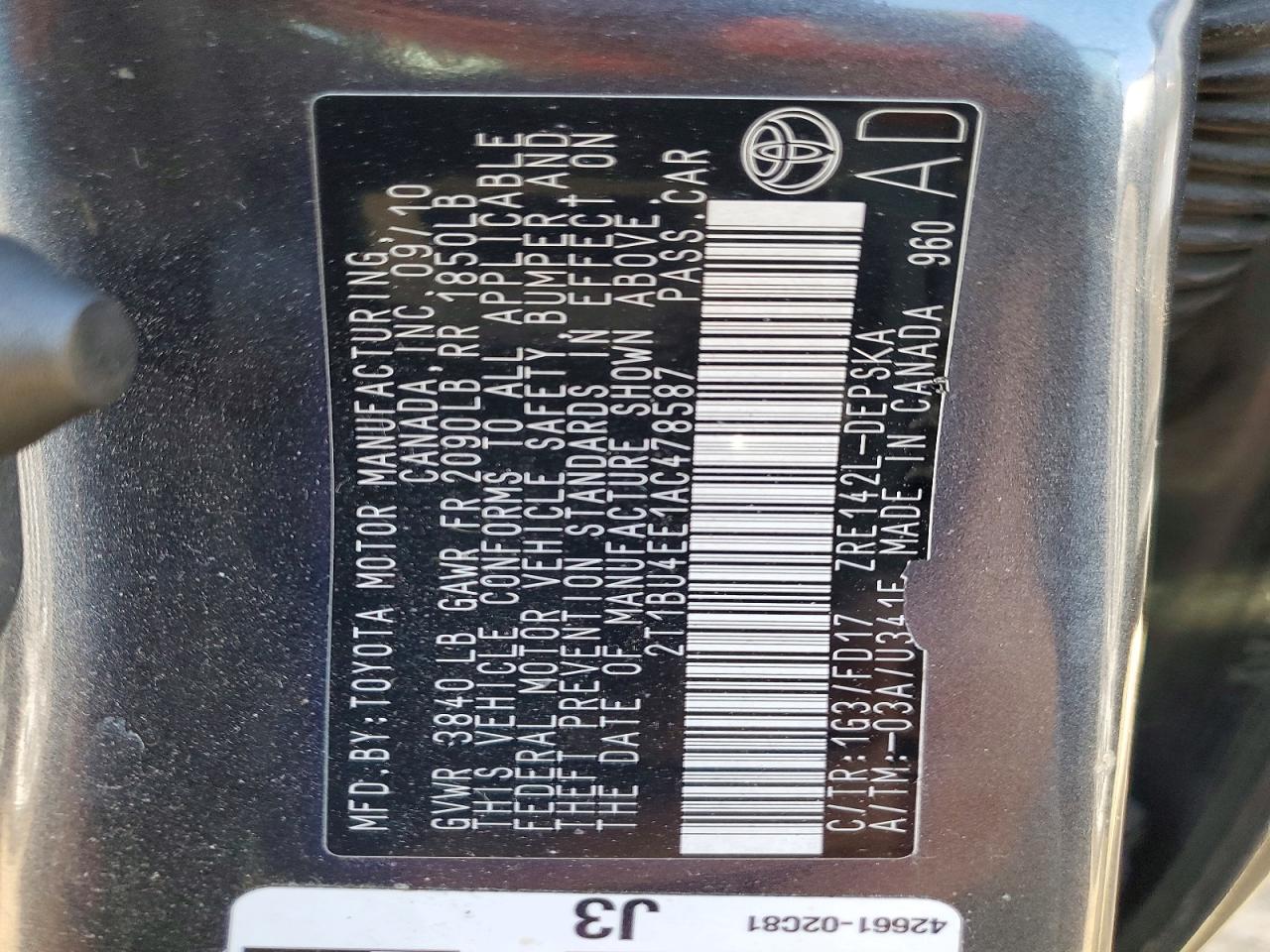 2010 TOYOTA COROLLA photo 25