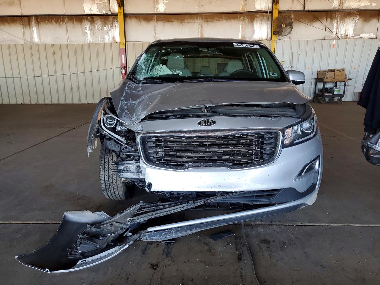 2019 KIA SEDONA LX photo 9