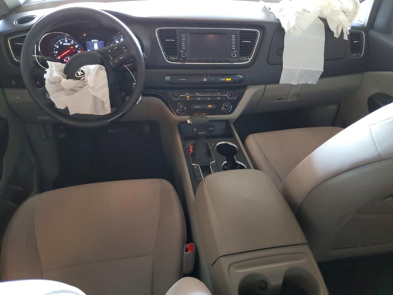 2019 KIA SEDONA LX photo 15