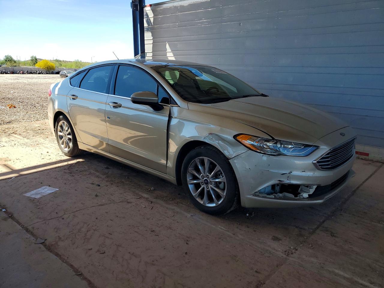 2017 FORD FUSION SE photo 4