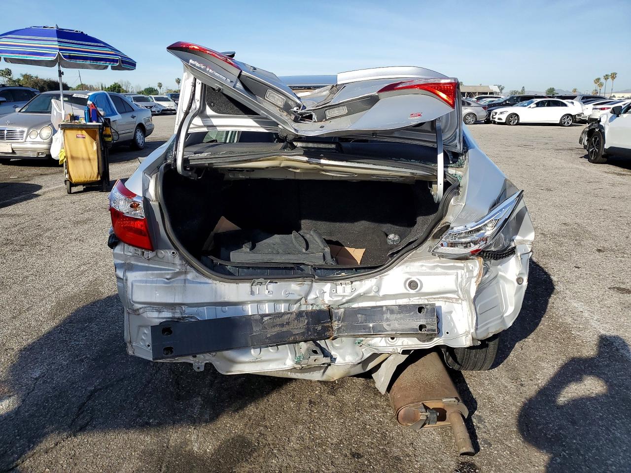 2016 TOYOTA COROLLA S photo 16