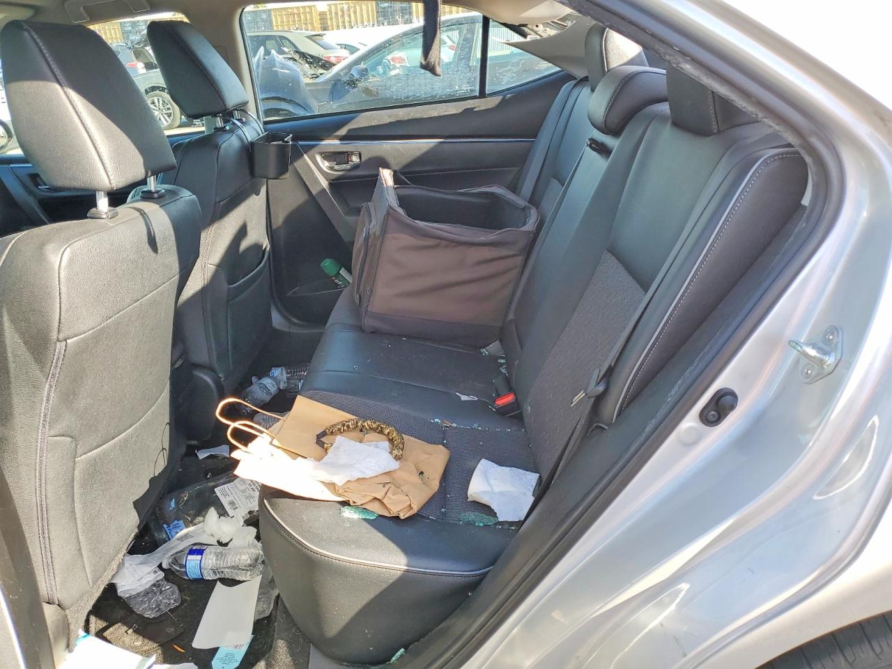 2016 TOYOTA COROLLA S photo 28