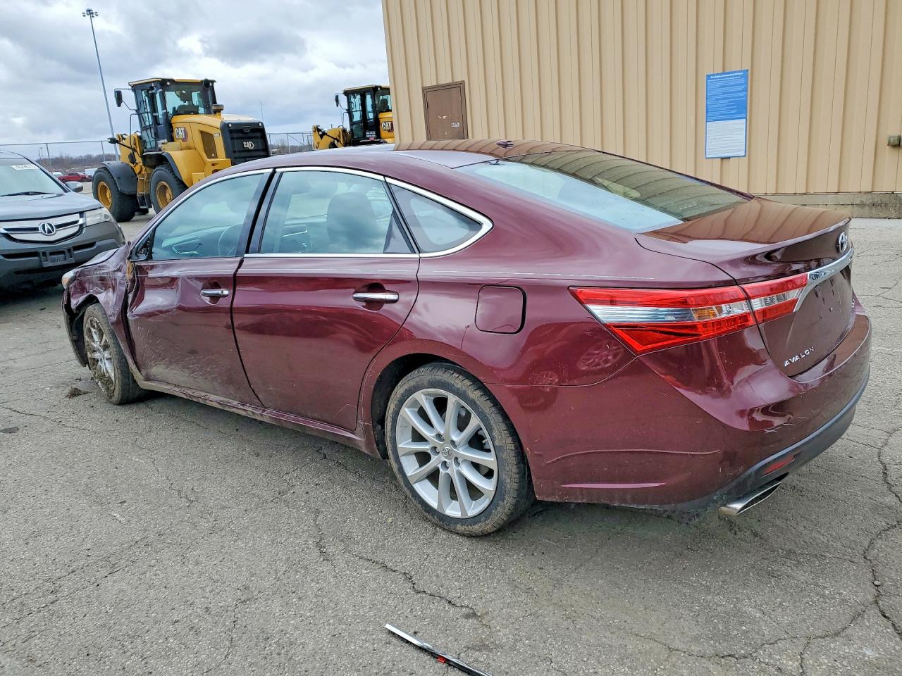2013 TOYOTA AVALON XLE TOURING photo 3