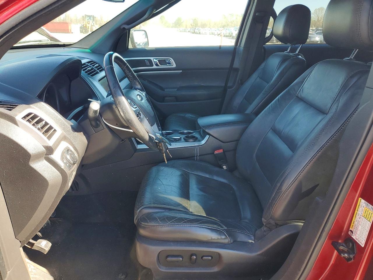 2014 FORD EXPLORER XLT photo 13