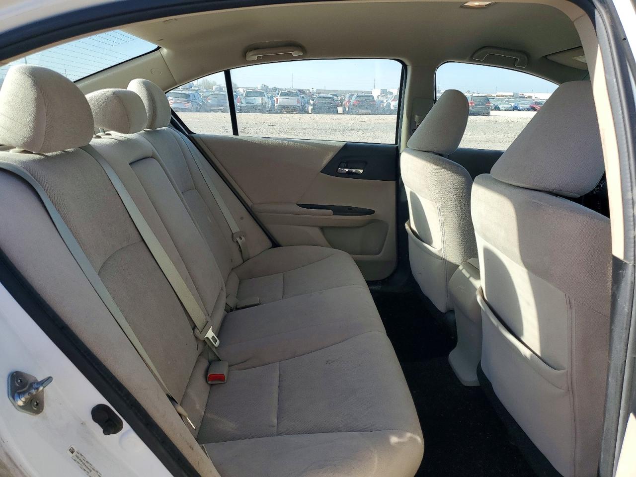 2013 HONDA ACCORD LX photo 19