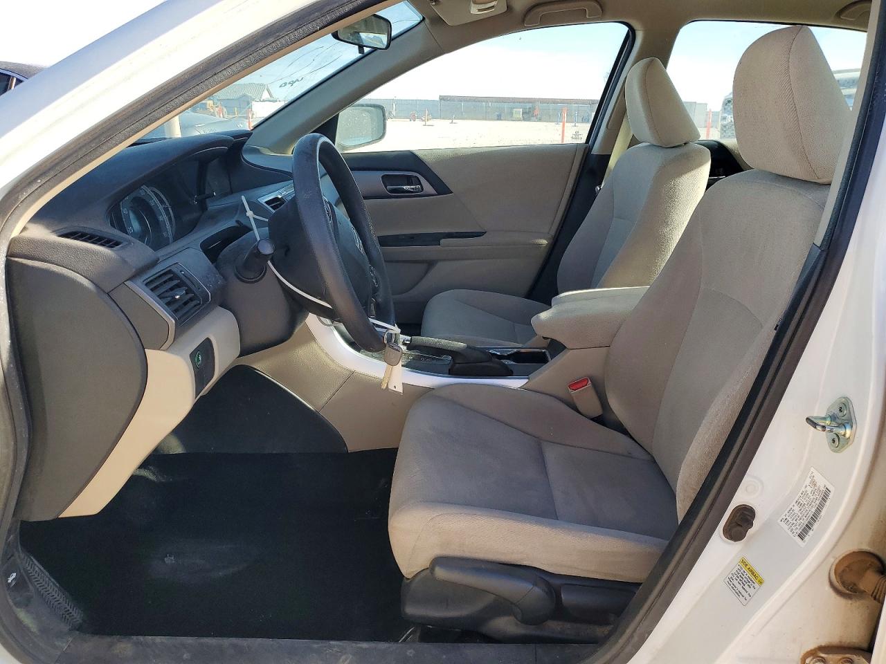 2013 HONDA ACCORD LX photo 13