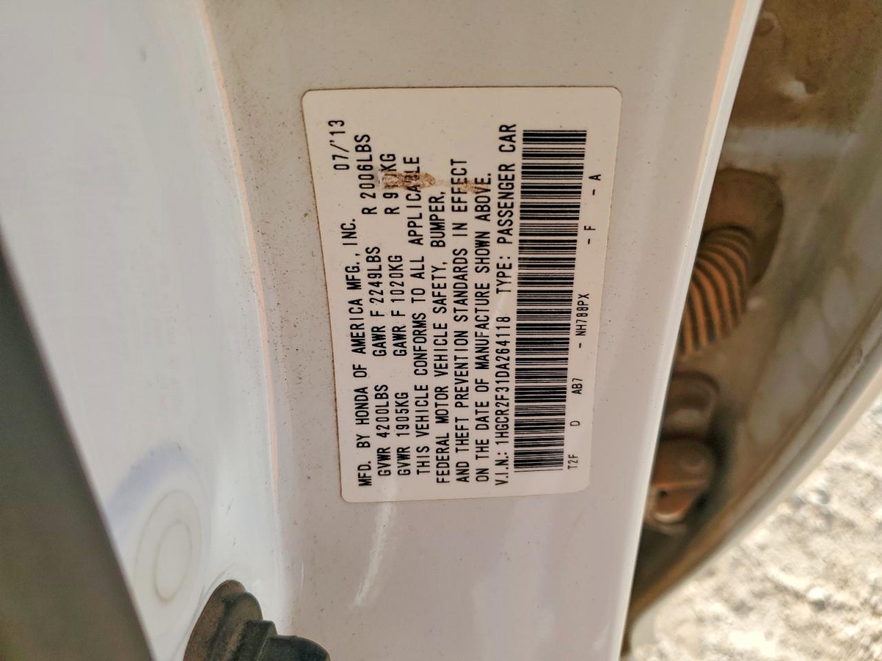 2013 HONDA ACCORD LX photo 23
