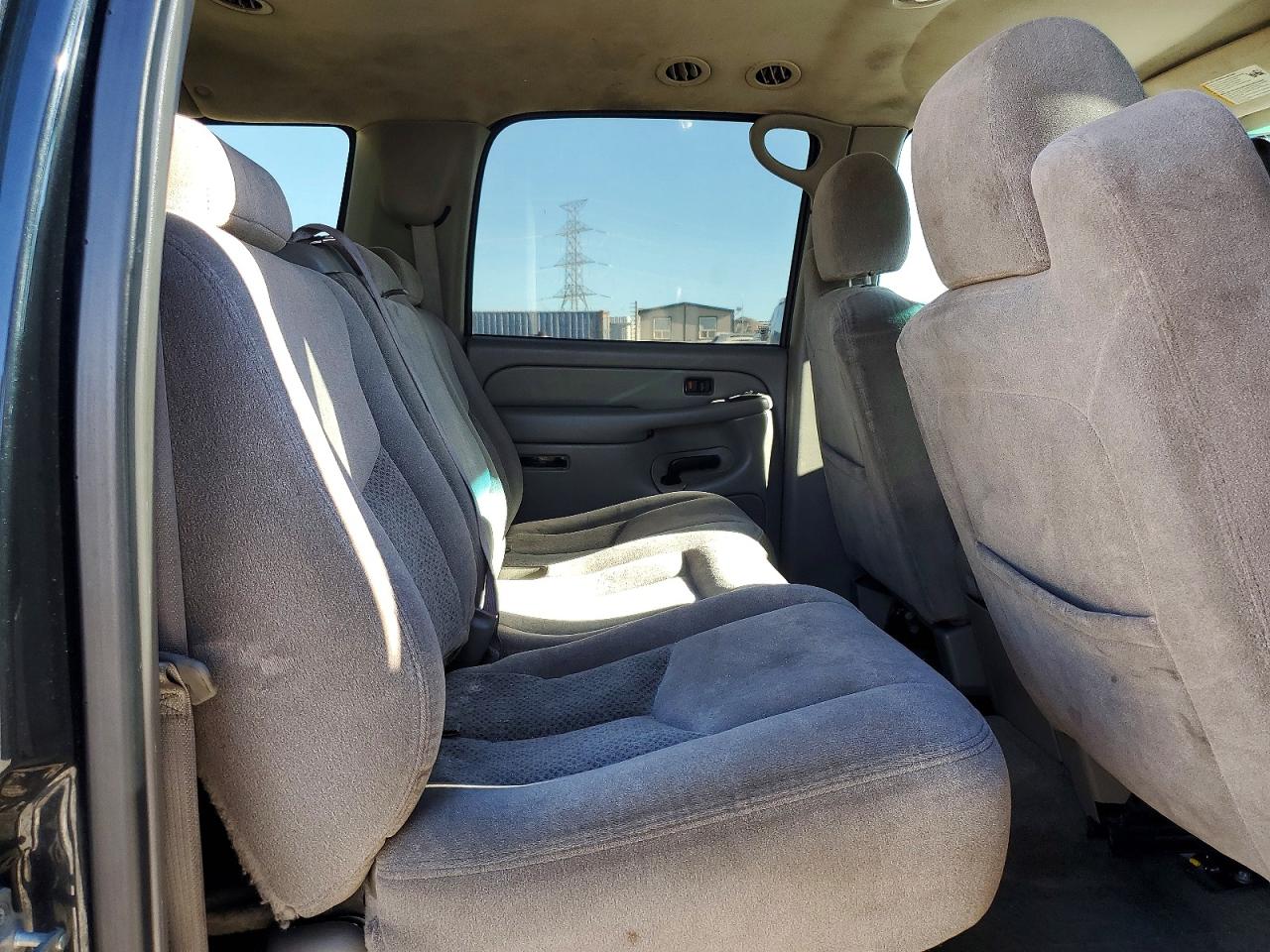 2005 CHEVROLET SUBURBAN C1500 photo 11