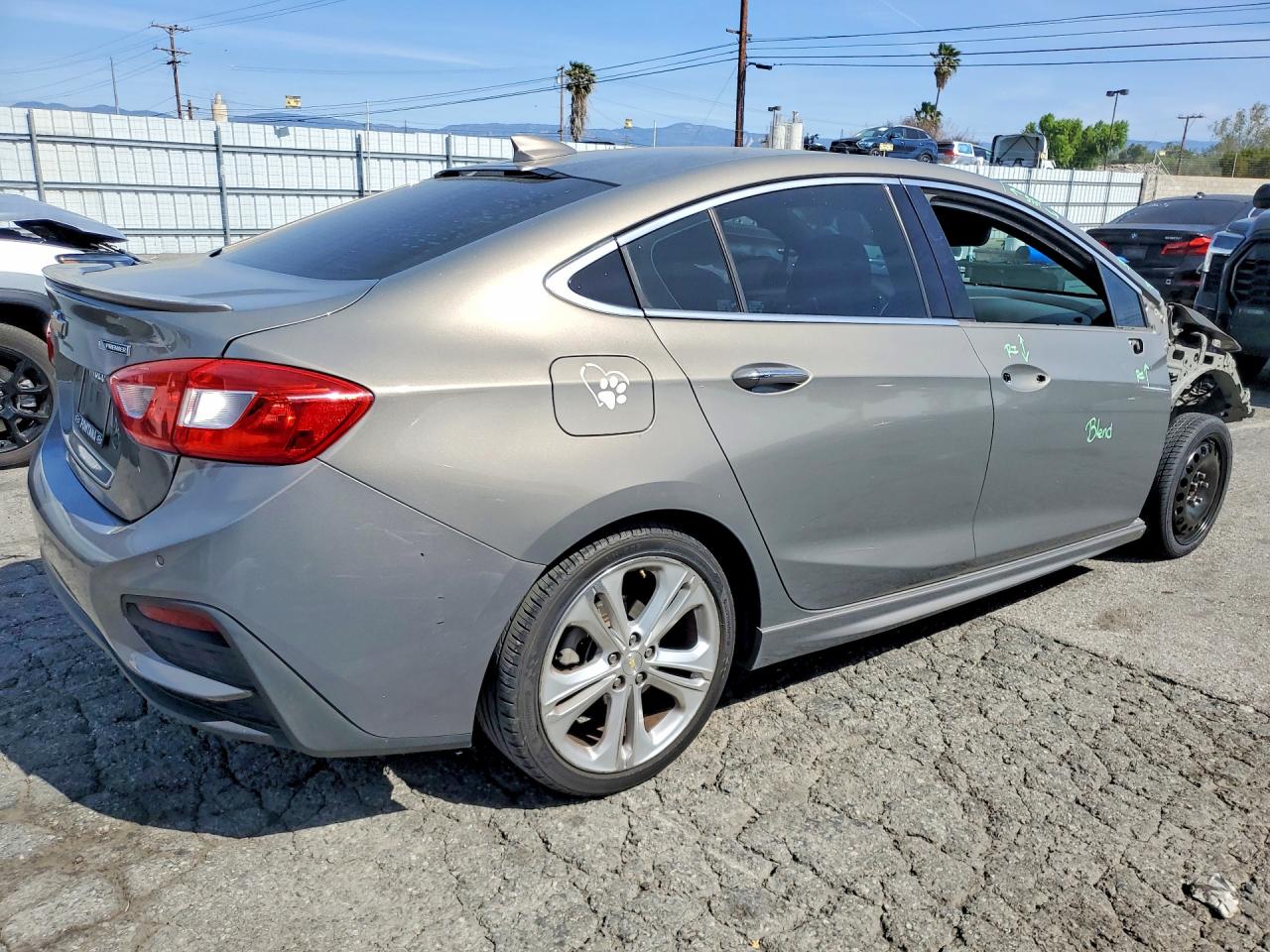 2017 CHEVROLET CRUZE PREMIER photo 5