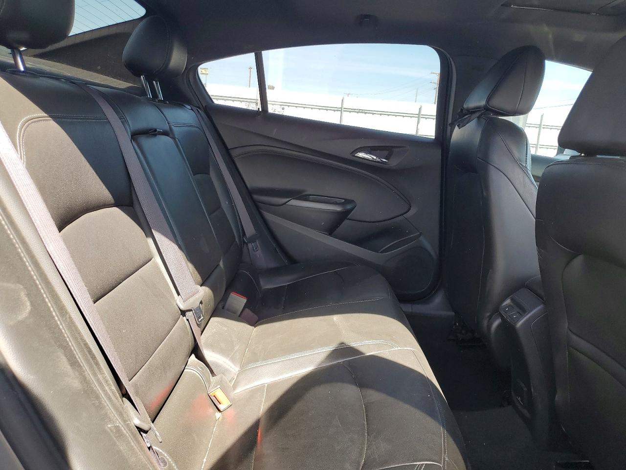 2017 CHEVROLET CRUZE PREMIER photo 19