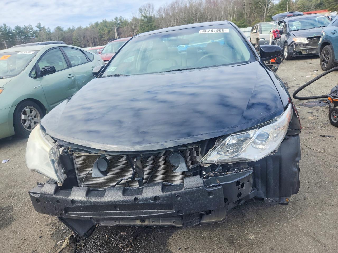 2014 TOYOTA CAMRY LE photo 9