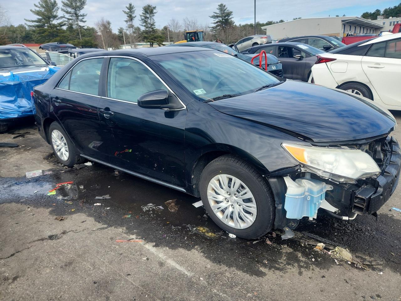 2014 TOYOTA CAMRY LE photo 7